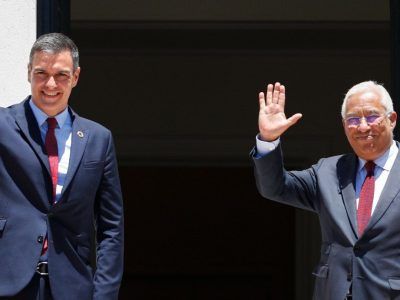 Spanish Prime Minister Pedro Sanchez (L) and his Portuguese counterpart Antonio Costa (R) wave moments before their meeting at the Sao Bento Palace in Lisbon, Portugal, 06 July 2020. Pedro Sanchez is in Portugal for a meeting about the next European Council, (17-18) in Brussels. ANTONIO COTRIM/LUSA